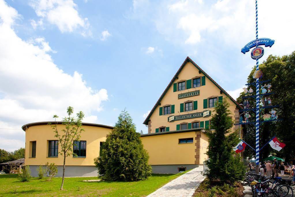 Gastwirtschaft & Hotel Hallescher Anger Naumburg  Exterior photo